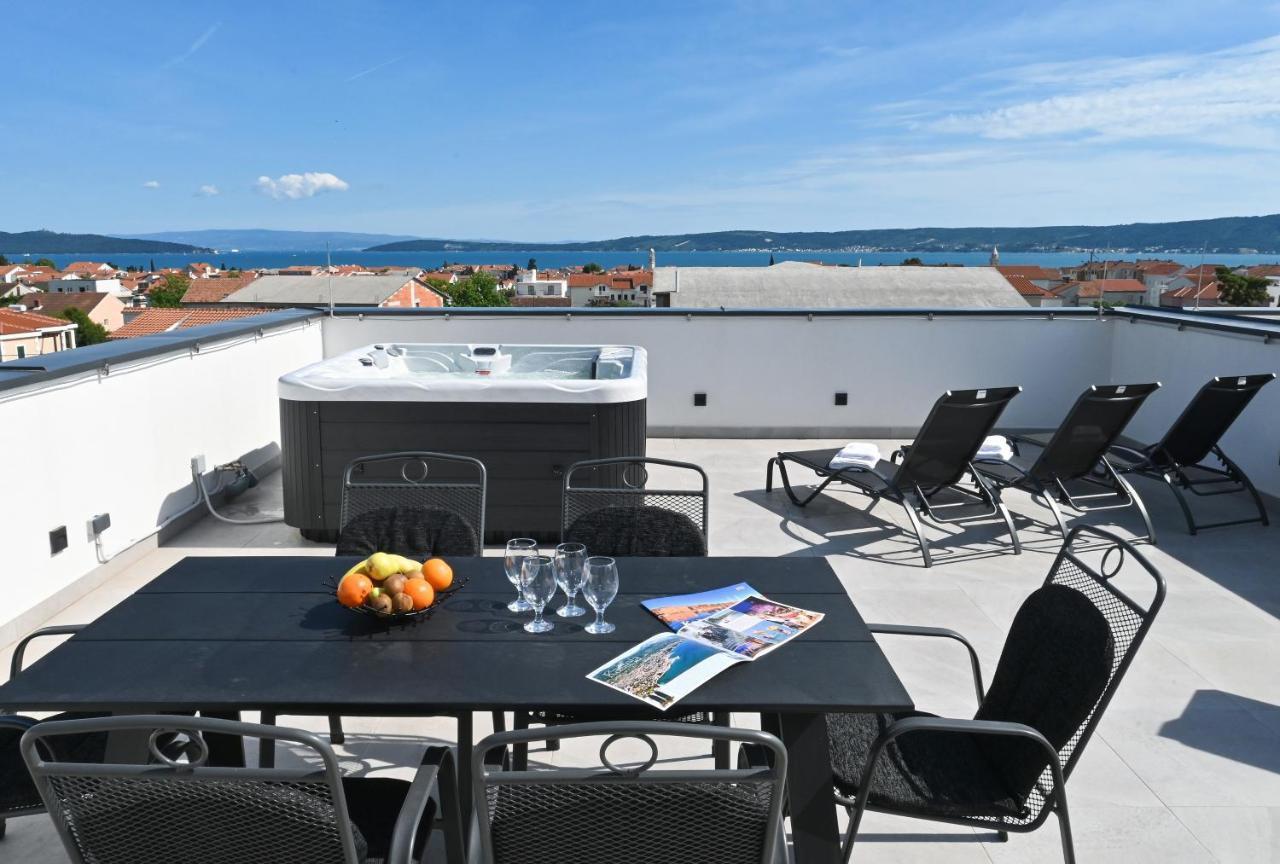 Rooftop New Castel 2023 Kaštela Exteriér fotografie