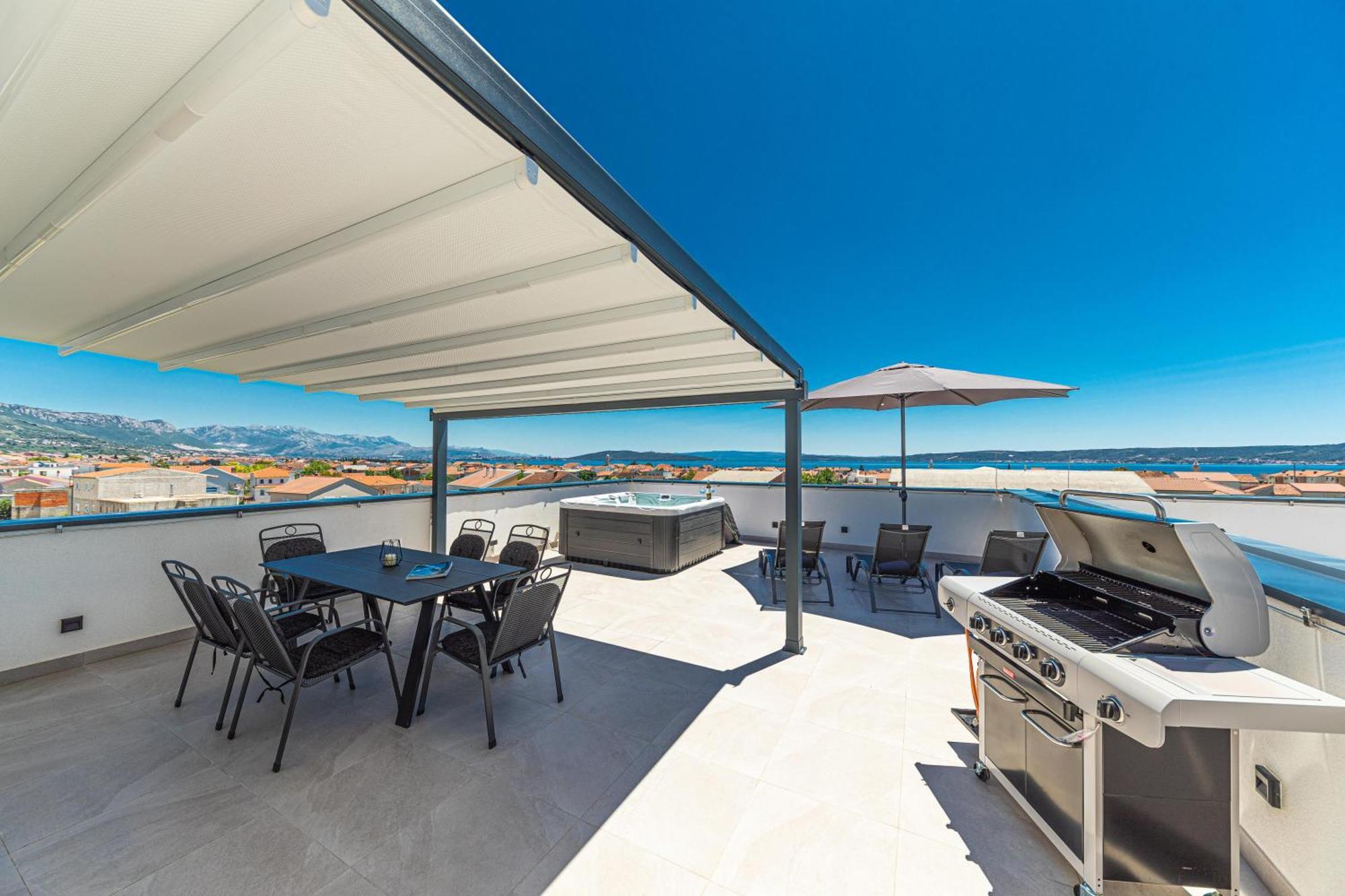 Rooftop New Castel 2023 Kaštela Exteriér fotografie